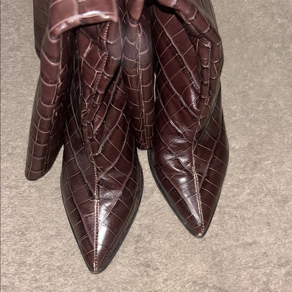 Schutz Brown Crocodile Pattern Women's Boots size 9 - Picture 5 of 8